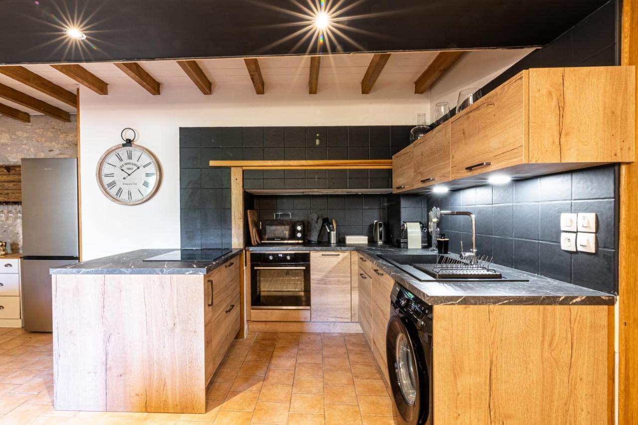 Superbe Appartement, Situe Au Coeur De La Ville. ออช ภายนอก รูปภาพ